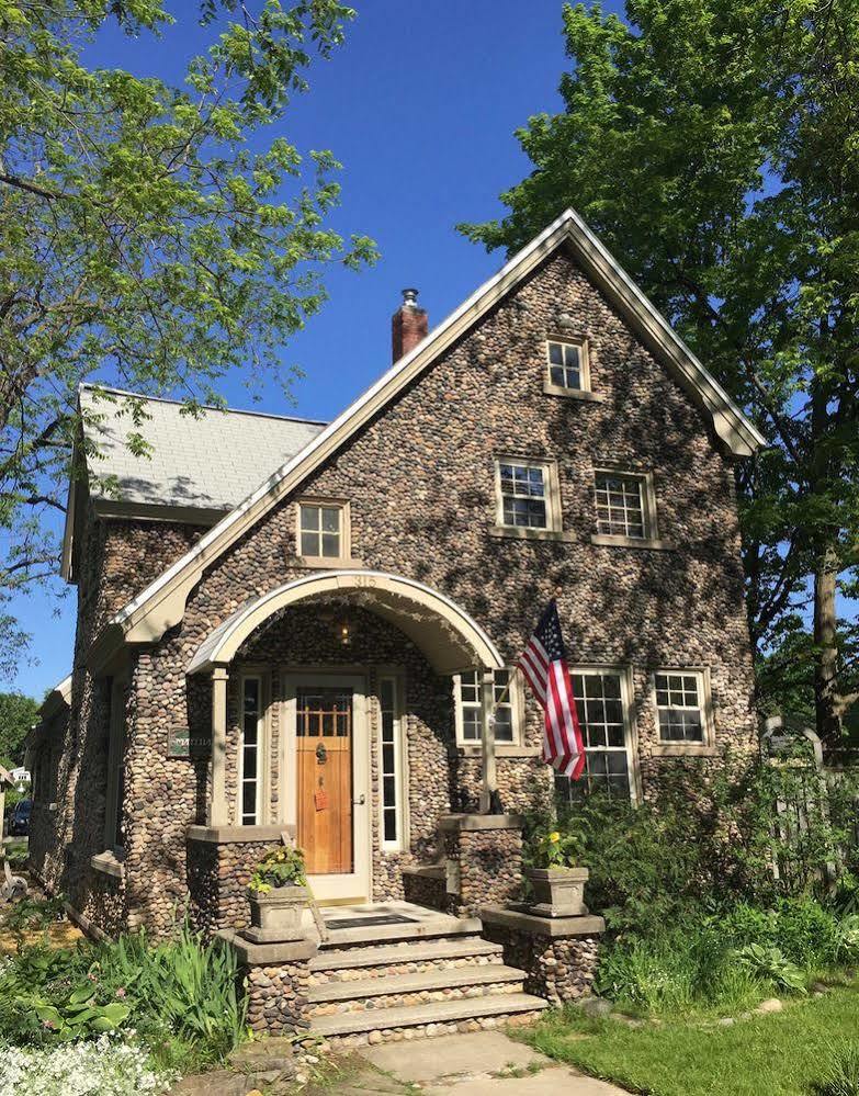Aberdeen Stone Cottage B&B Traverse City Buitenkant foto