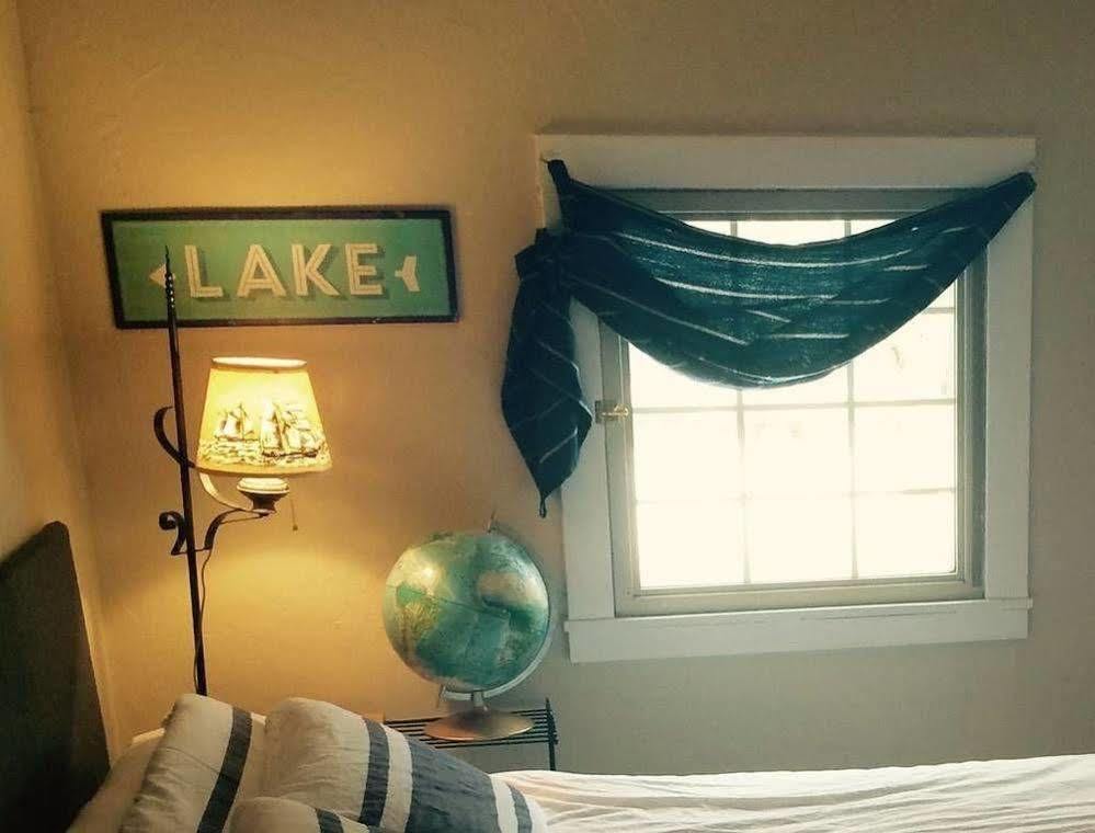 Aberdeen Stone Cottage B&B Traverse City Buitenkant foto